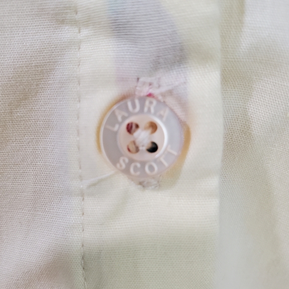 Laura Scott Stawberry Novelty Printed  Button Down Sleeveless Top Yellow Size M - Picture 9 of 10